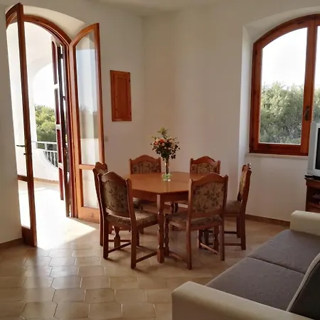 Robinia Baia Verde Apartment