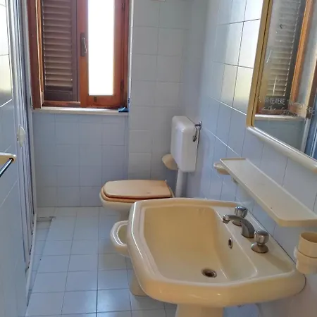 Apartment Robinia Baia Verde